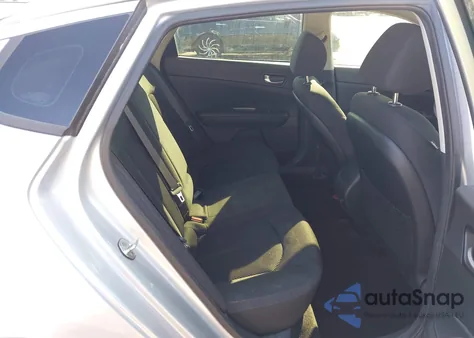 2020 Kia Optima Lx z USA, uszkodzony, nr VIN 5XXGT4L34LG390445